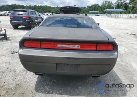 2013 Dodge Challenger Sxt z USA, uszkodzony, nr VIN 2C3CDYAGXDH662878